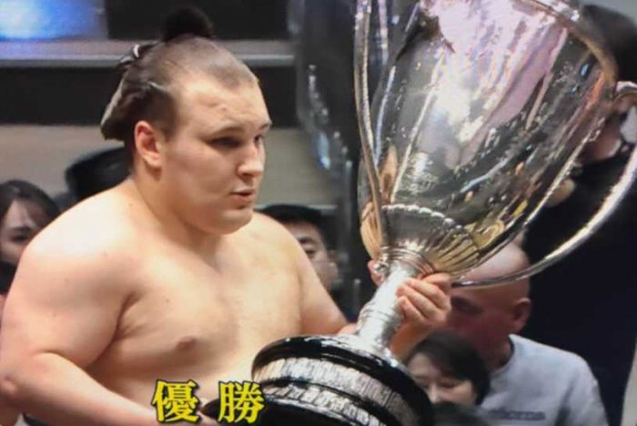 �������� ������� ����� (������ ���������) ������ ����� ���������� � ����, �������� ��������