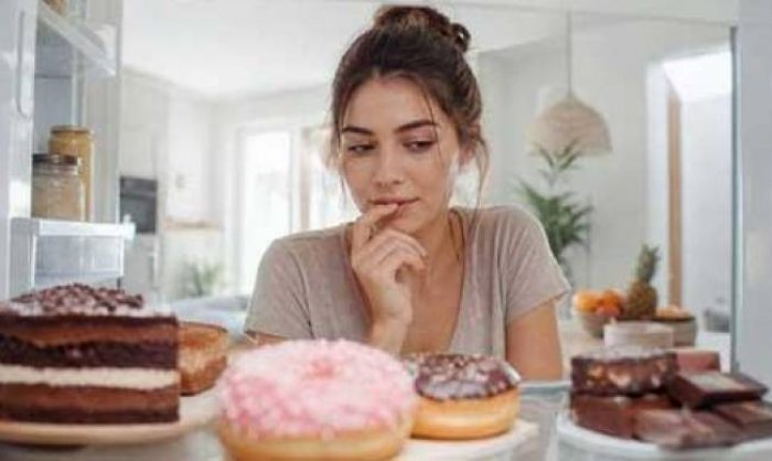 5 харчових звичок, через які постійно хочеться солодкого: пояснення лікаря 5 харчових звичок, через які постійно хочеться солодкого: пояснення лікаря