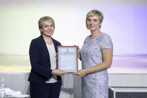 Министерство образования и науки Украины отметило благодарностями запорожских педагогов (ФОТО)