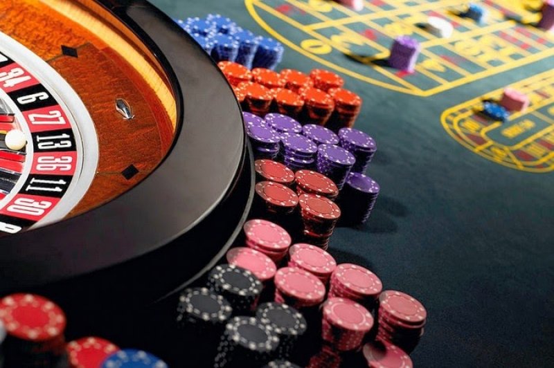 
			Топові онлайн казино на реальні гроші		
