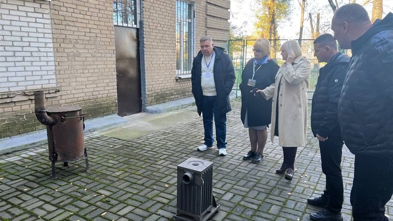 � ������� �������������� ���� � Ҳֳ�