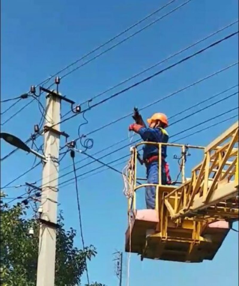      䳿 144    㳿