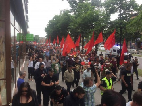 9   :  « »   300  (, )