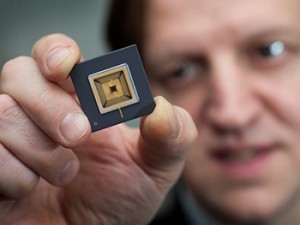  100   Wi-Fi:      Li-Fi