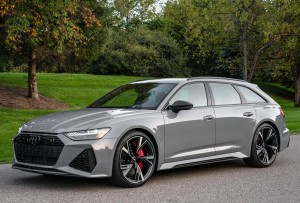 Audi RS6 Avant 2022 — заряженный универсал премиум-класса