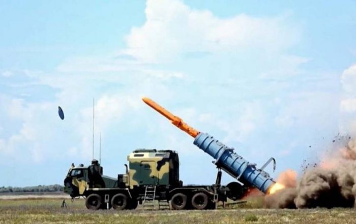 Вперше показано пуск ракети «Довгий Нептун» по РФ: що відомо про ракету, та чим вона відрізняєте від інших модифікацій Вперше показано пуск ракети «Довгий Нептун» по РФ: що відомо про ракету, та чим вона відрізняєте від інших модифікацій