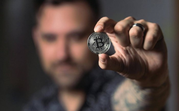     ʳ    IQ 276      $220 