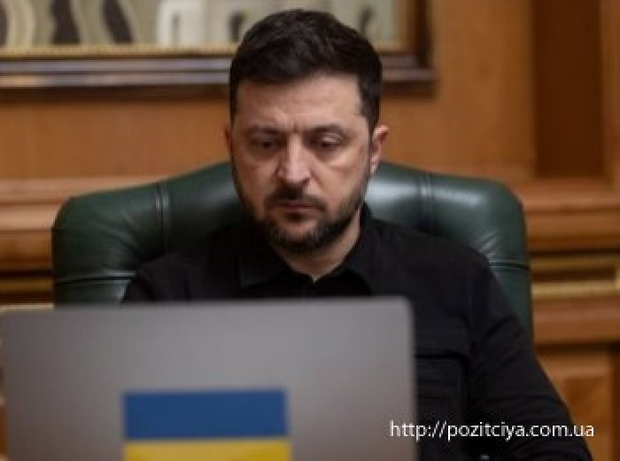 Зеленський розповів про перспективи підвищення зарплат військовослужбовцям Зеленський розповів про перспективи підвищення зарплат військовослужбовцям