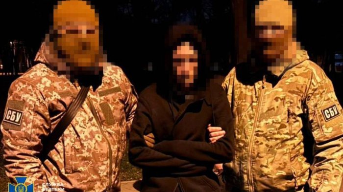 В Запоріжжі затримали агента рф, який готував замах на посадовця оборонного заводу В Запоріжжі затримали агента рф, який готував замах на посадовця оборонного заводу