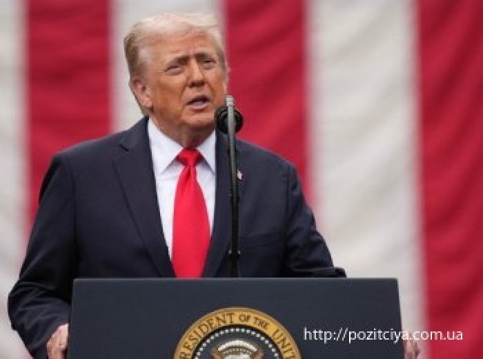 Трамп заявив про "хороші шанси" на досягнення миру між Росією та Україною під час візиту Зеленського Трамп заявив про "хороші шанси" на досягнення миру між Росією та Україною під час візиту Зеленського