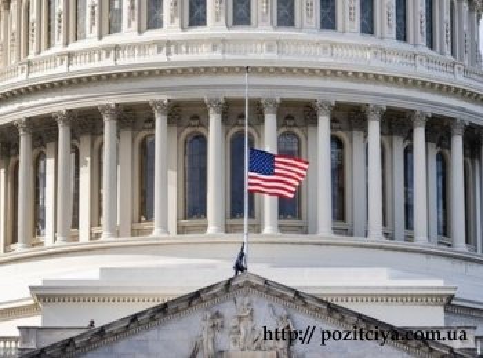 Палата представників США ухвалила законопроєкт про нову допомогу Україні та санкції проти РФ Палата представників США ухвалила законопроєкт про нову допомогу Україні та санкції проти РФ