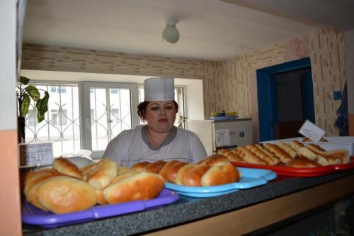 В запорожских школах запретят чипсы и сладкую газировку