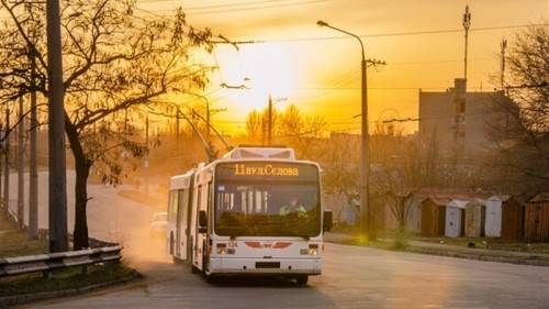 Жители Запорожья могут пожаловаться на работу общественного транспорта