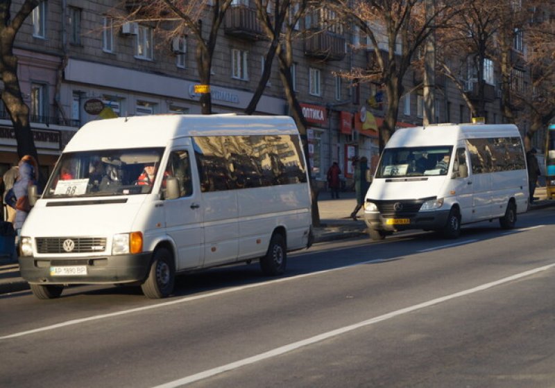 
			Транспортний колапс у Запоріжжі: маршрутники бастують		