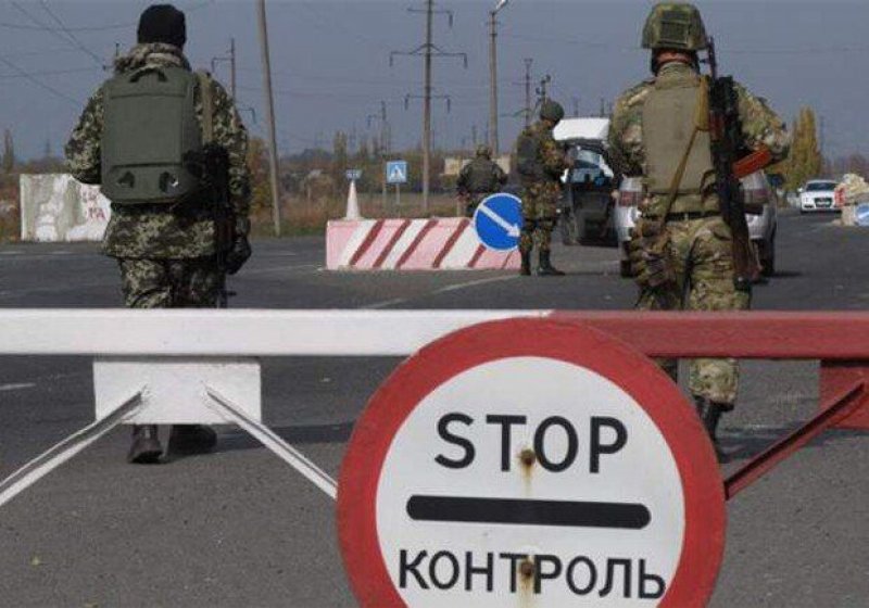 
			Російські окупанти вигадали чергові правила перетину блокпосту на Запоріжжі		
