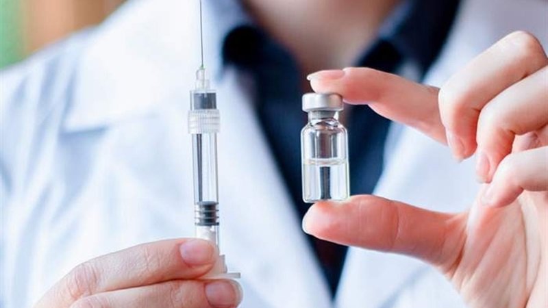 Медики пропонують запоріжцям вакцинуватися