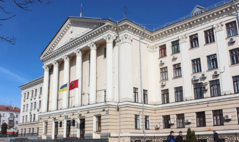 Депутати Запорізької міськради відмовились схвалити проєкт про виплати військовим