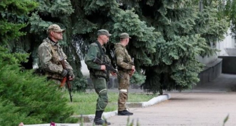 На півдні Запоріжжя росіяни перетворюють вилучені приміщення у воєнні штаби