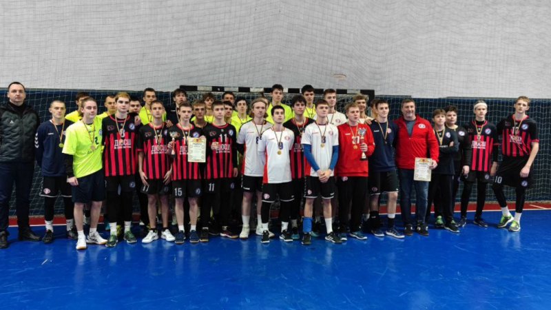 � ������� ������� �������� �������� ���� � �������� ��� �����