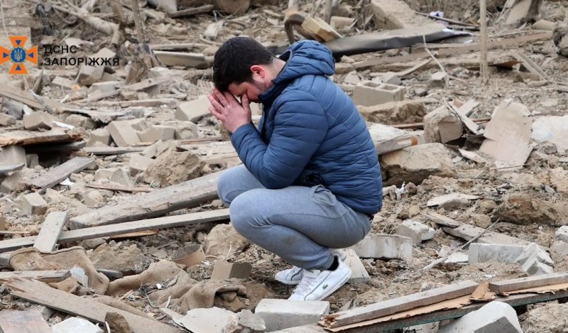 ������ ������� ������������ ����� �������� ������������� ��������. ³���