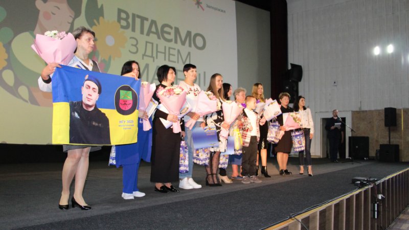 ���������� �������� � ���� �����