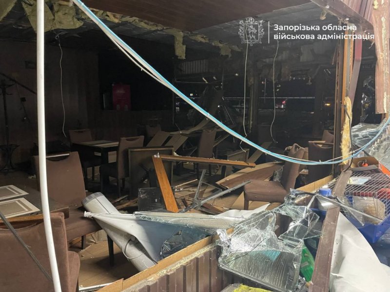 ����� �� �������� 19 ������: �������� 10 �����, � ����������