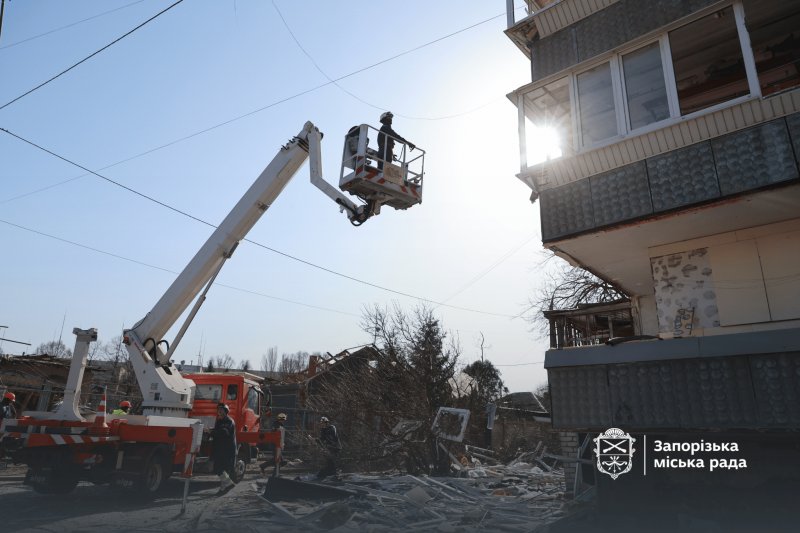 ����� �������� ������� �����