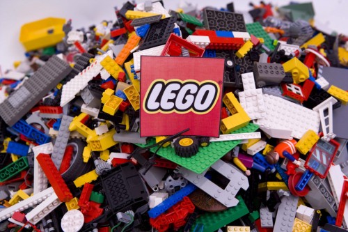      LEGO   