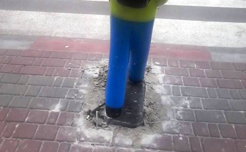         «» ()