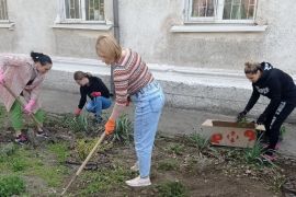 �������� ������� ����� � 4 �������� �� ������