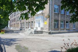 Школа в пенсійному фонді? У Запоріжжі скорочують приміщення гімназії