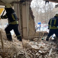 Взрыв в многоквартирном доме Запорожья: патрульные показали, как спасали людей из дома (ВИДЕО)